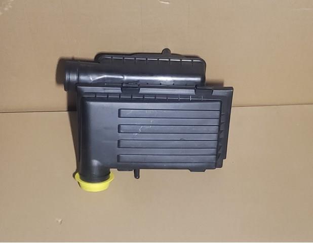 Compre 04E129611AK VAG Caixa de filtro de ar