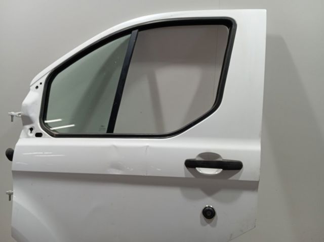 Передняя левая дверь Ford 2488102 цена, от 375.84 USD