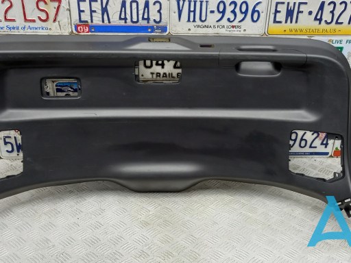 TK4868960F02 Mazda Пластик пятой двери