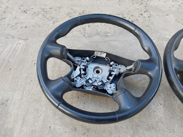 Volante para Nissan Terrano (R20)