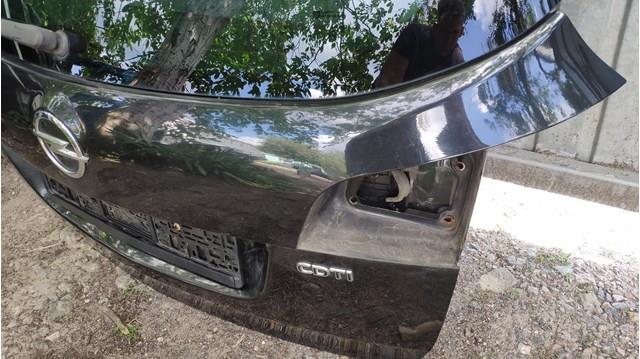 Пятая дверь Opel Astra J Sports Tourer универсал (35) (2010 - 2015) цена, от 175.12 USD