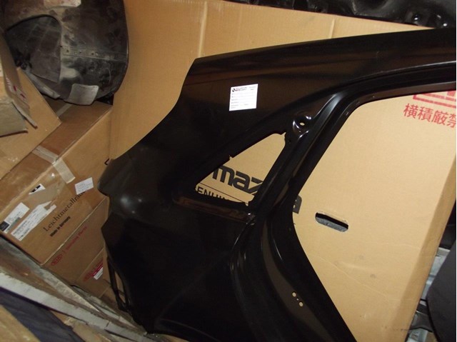 71504J7C00 Hyundai/Kia Крыло заднее правое