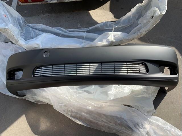 5211933928 Toyota Бампер передний в сборе