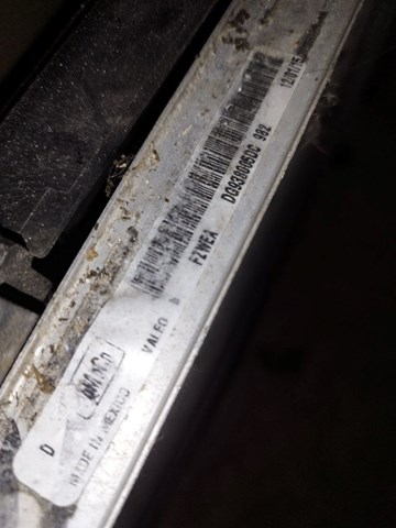 Купить DG938005DC Ford Радиатор водяной