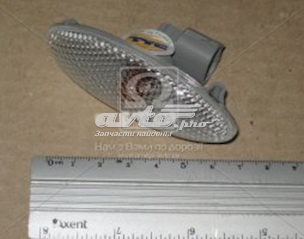 Повторювач повороту на крилі 18A569002B TYC
