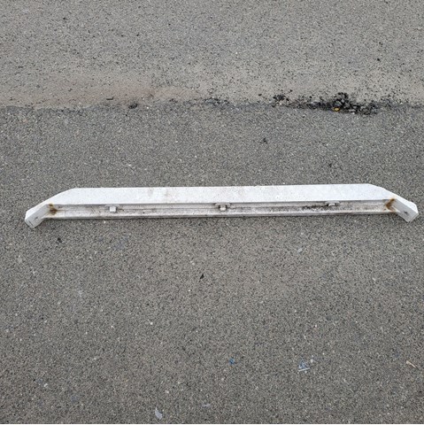 Absorbente paragolpes delantero 5261105010 TOYOTA