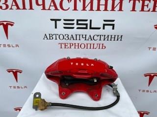 Суппорт тормозной передний правый Tesla 104464200F