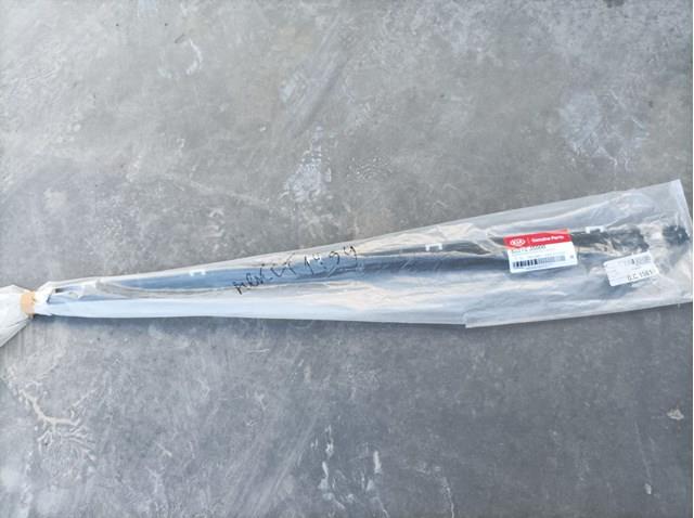  82210J5000 Hyundai/Kia