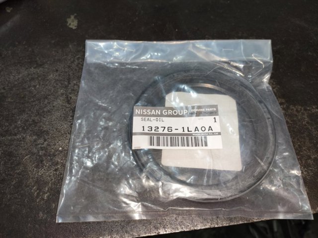 Прокладка свечного колодца 132761LA0A Nissan/Infiniti