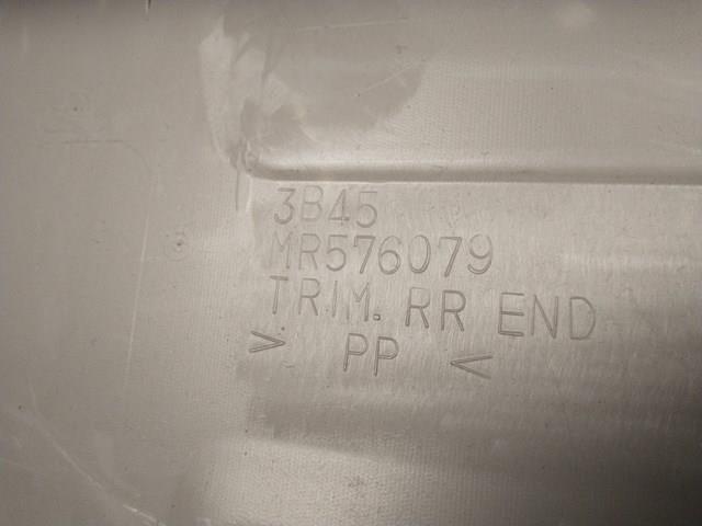  Mitsubishi MR576079