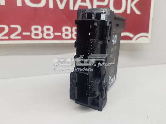  Volvo 32214069
