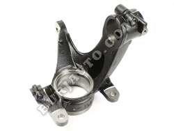 Кулак поворотный передний правый Mazda KB7W33021