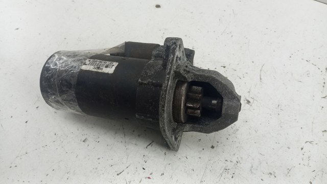1005831623 Iveco Крышка стартера передняя