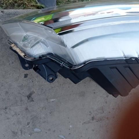3512074S00000 Suzuki Фара передняя правая