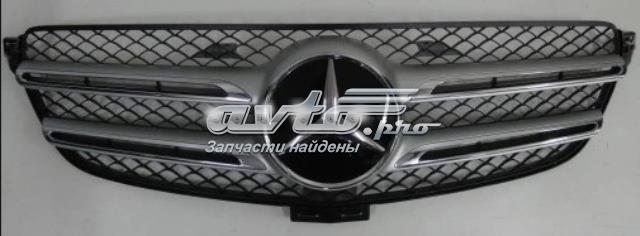 Решетка радиатора Mercedes A1668880360