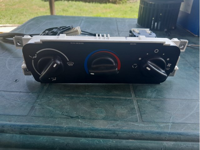  Ford 1489341 цена, от 42.37 USD