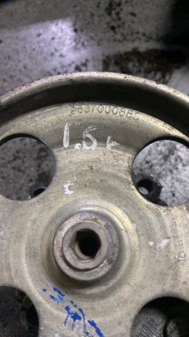 Шкив лопастного насоса гидроусилителя руля Fiat/Alfa/Lancia 9637000880 цена, от 21.16 USD
