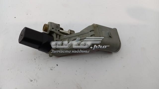 Датчик положения коленвала VAG 036906433D
