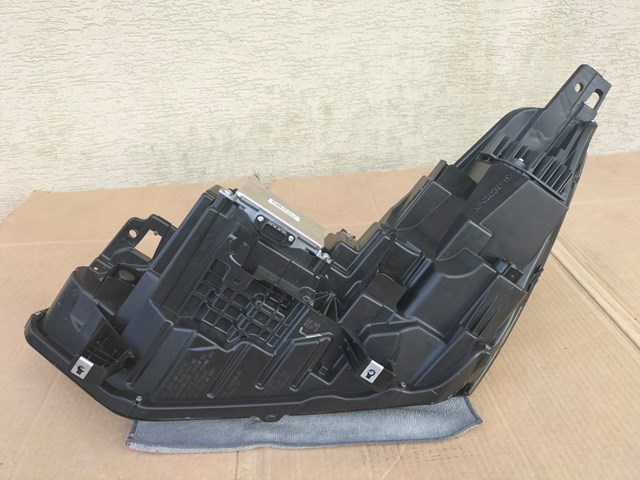 Правая блок фара Honda 33100TYAA01 цена, от 823.47 USD