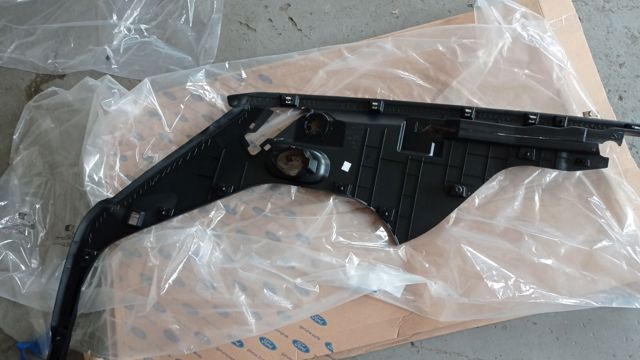 2475936 Ford 