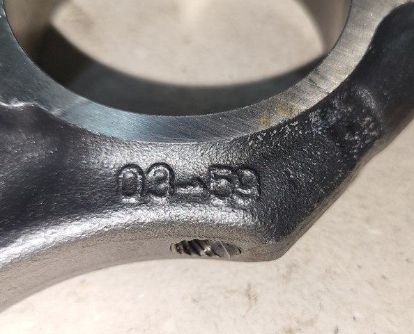  Mercedes R61105 цена, от 353.03 USD