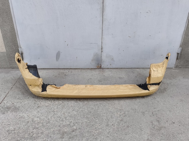 Задний бампер PTY04619AK Signeda