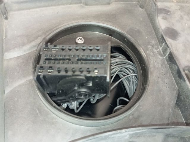 Правая фара 958941774D Porsche