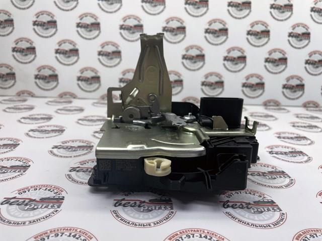 Замок водительской двери LR070440 Land Rover