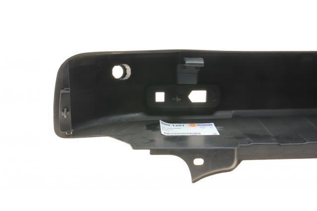 Бампер задний Autotechteile 5051201