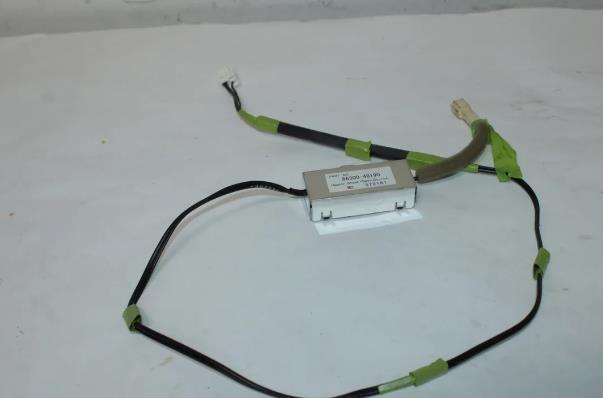 8630048190 Toyota Антенна на крышу