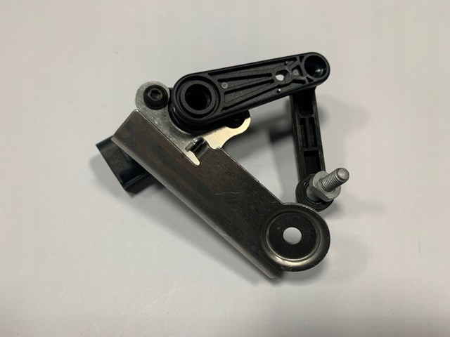 Купить TQ45261 Tqparts Датчик уровня положения кузова передний правый