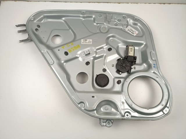  Hyundai/Kia 834702B020