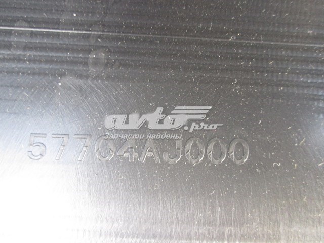 Бампер задний Subaru 57704AJ000