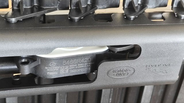 Жалюзи радиатора охлаждения Land Rover LR102691 цена, от 328.13 USD