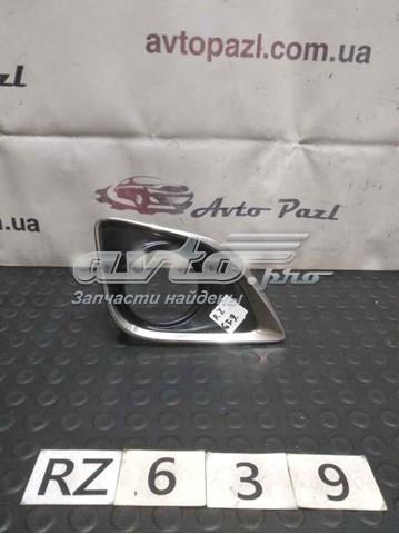 Решітка переднього бампера, права 520300T010 TOYOTA