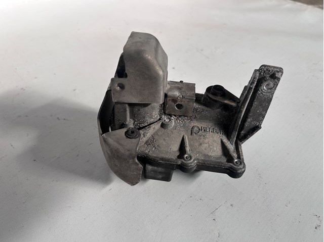 50885503 NISSAN Aleta de mando, ERG original y equivalente