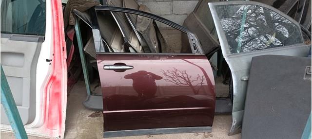Передняя правая дверь Субару Трибэка B9 (Subaru Tribeca)