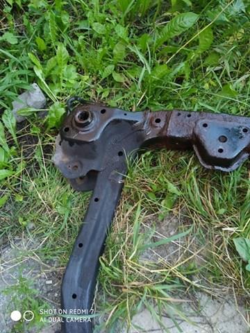 Подрамник передний 624102B560 Hyundai/Kia