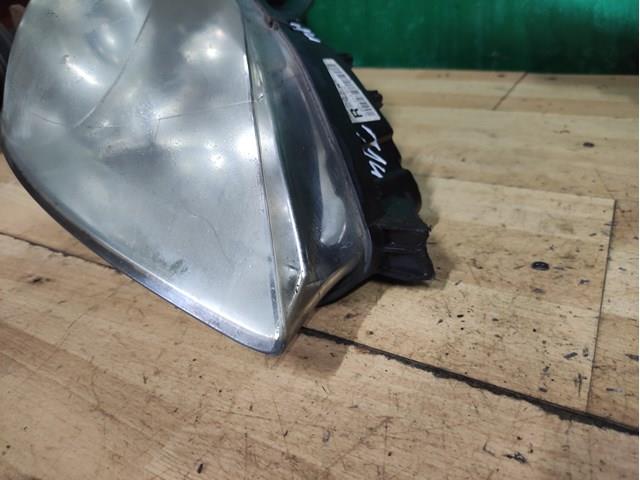 Правая фара 0301213272 Magneti Marelli