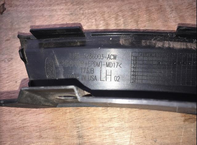  LJ6BS286D03ACW Ford