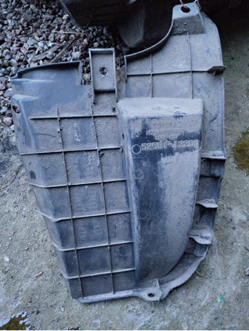 Cubierta, parachoques trasero 5259112200 TOYOTA