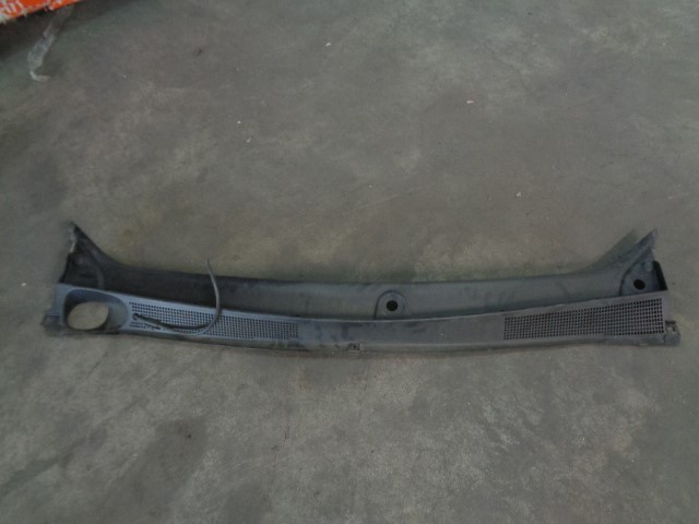 Купить 668113105R Renault (RVI) 