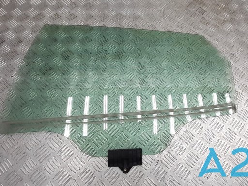 Купить GS4044D303 XYG Стекло двери задней левой