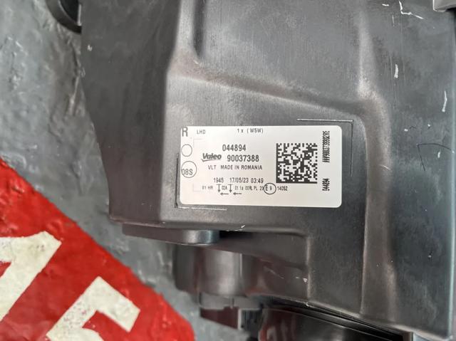 Правая фара 44894 VALEO