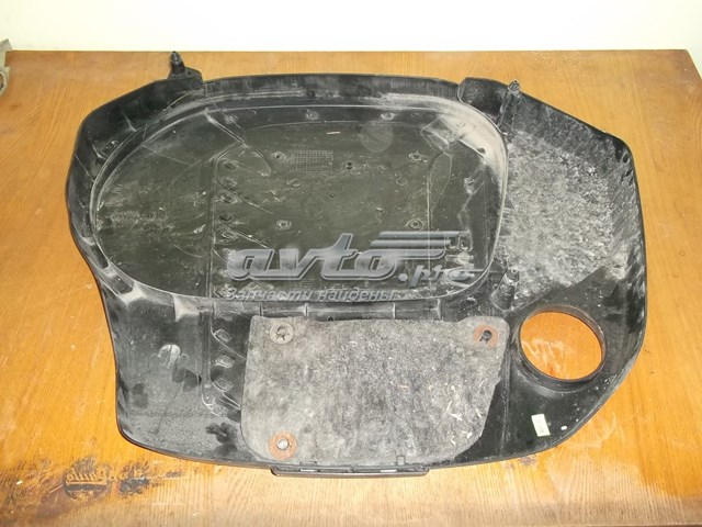 13717812063 BMW tampa de motor decorativa