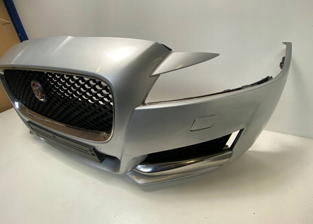 Передний бампер T2H3937LML Jaguar