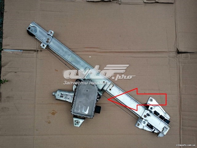 Motor eléctrico, elevalunas, puerta delantera derecha MN117080 MITSUBISHI