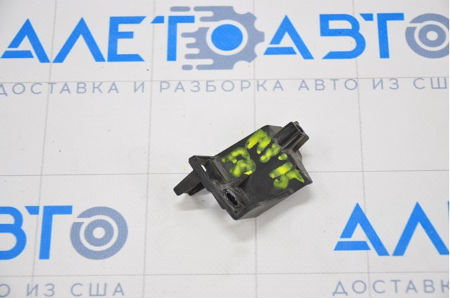 Купить PMZ43115AR Signeda Кронштейн бампера переднего правый
