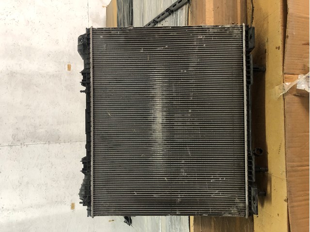 LR062425 Land Rover Радиатор основной
