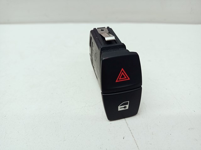 Кнопка аварийной сигнализации BMW 9231786
